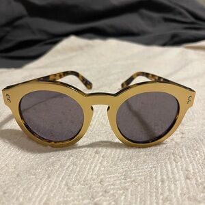 Stella McCartney Gold Brown Sunglasses with Cat-Eye Design